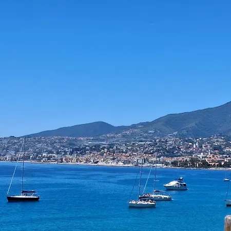 Oasis - Sea View Pool, Willa San Remo
